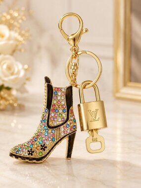Louis Vuitton Authentic Gold Padlock 🔑 Key + Stylish Bag Unbranded Shoe Charm